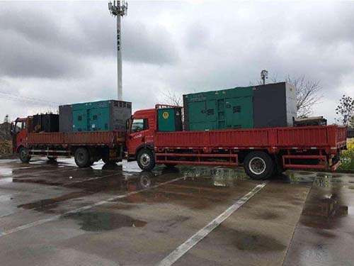 陈场镇涂抹密封胶后，需要等待多长时间才能安装水冷式机油散热器密封件？